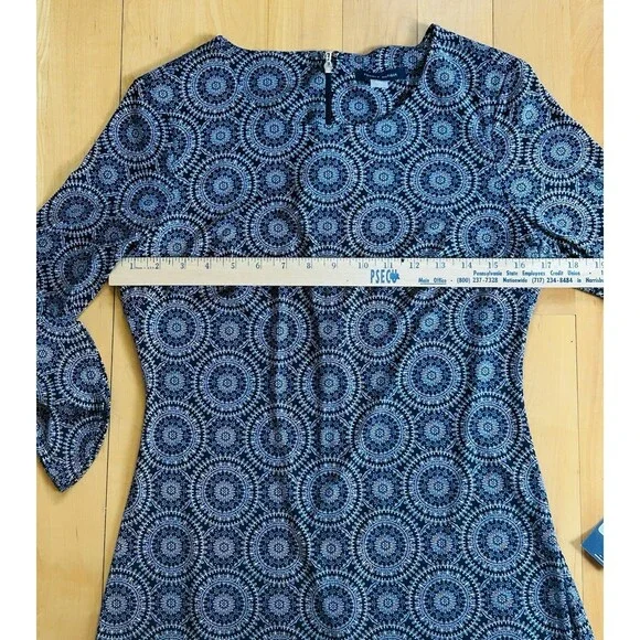 Tommy Hilfiger Dress Size 4 Bell Sleeve Knee Length New NWT - Picture 10 of 12